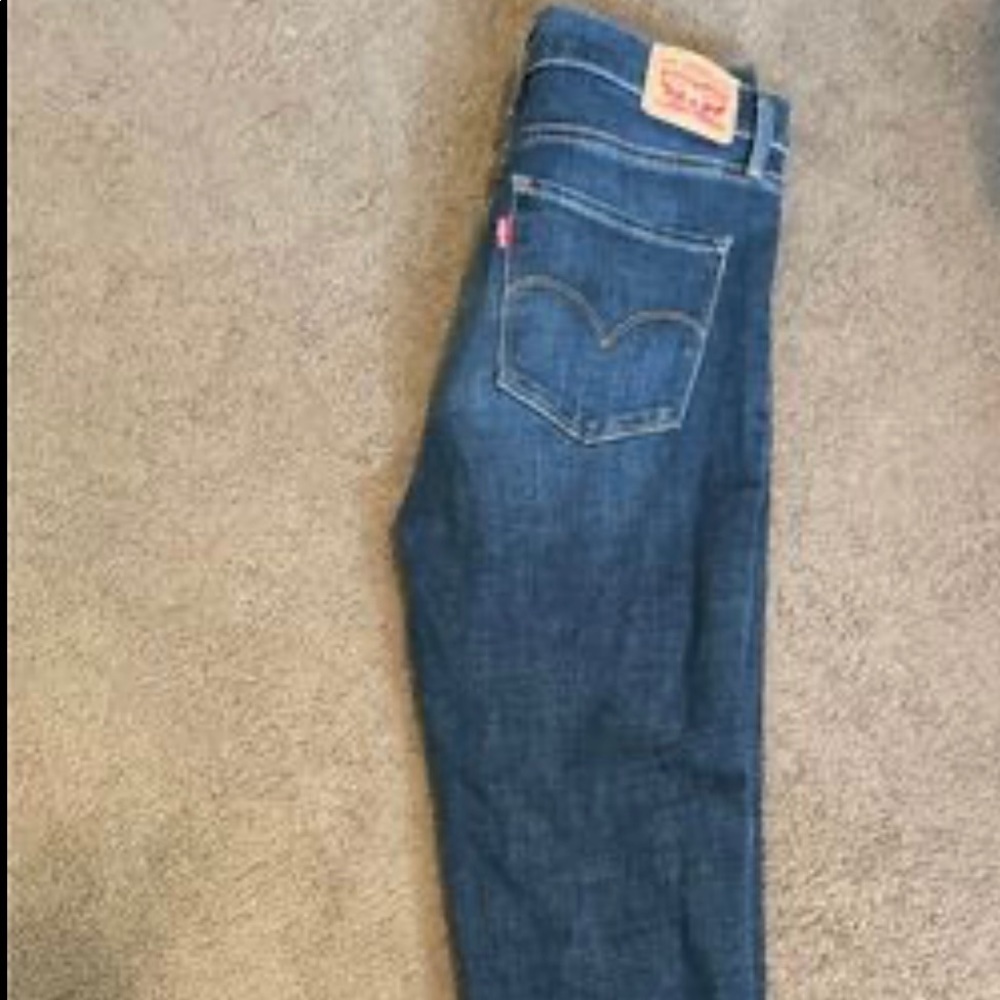 Levi jeans